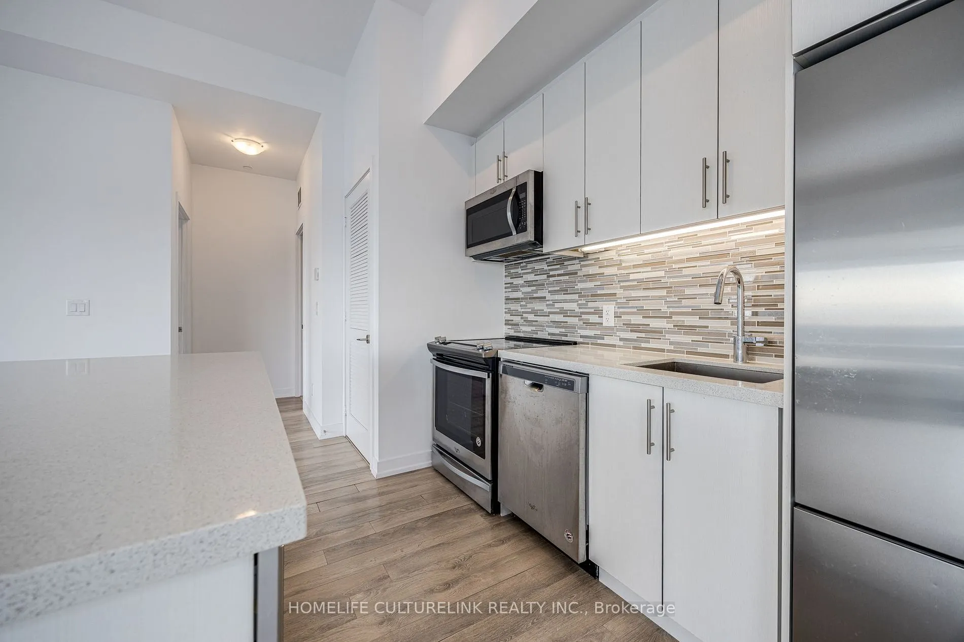261 Broward Way, #37