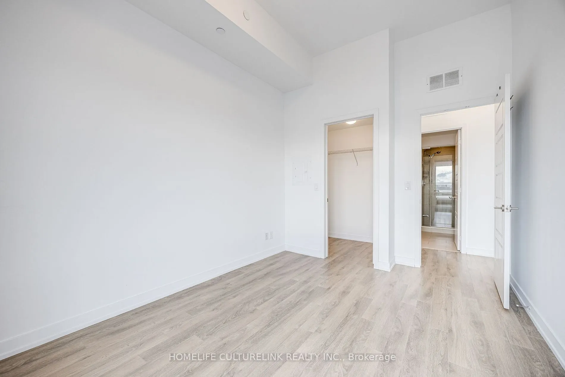 261 Broward Way, #37