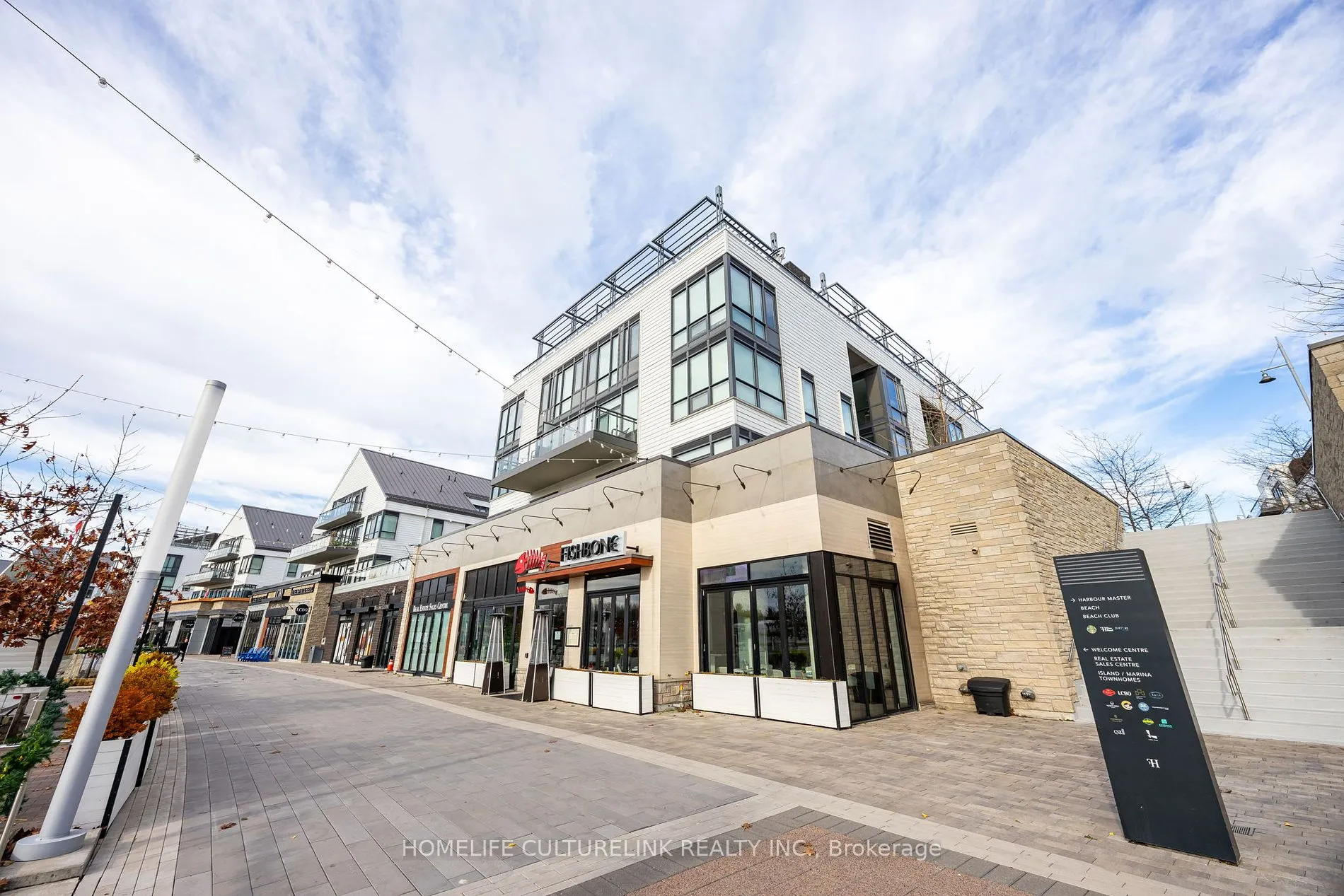 261 Broward Way, #37