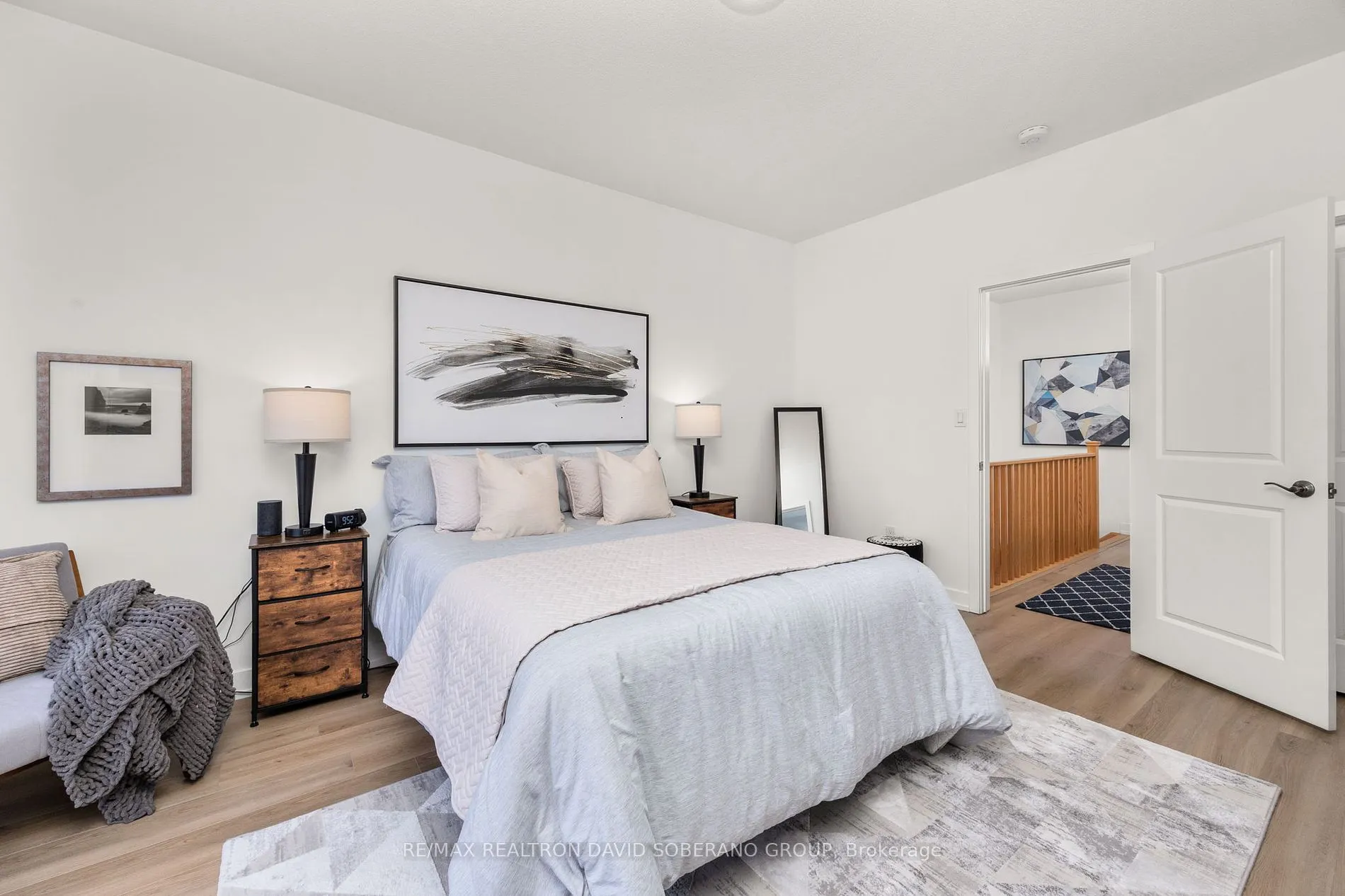 37 Benoit St