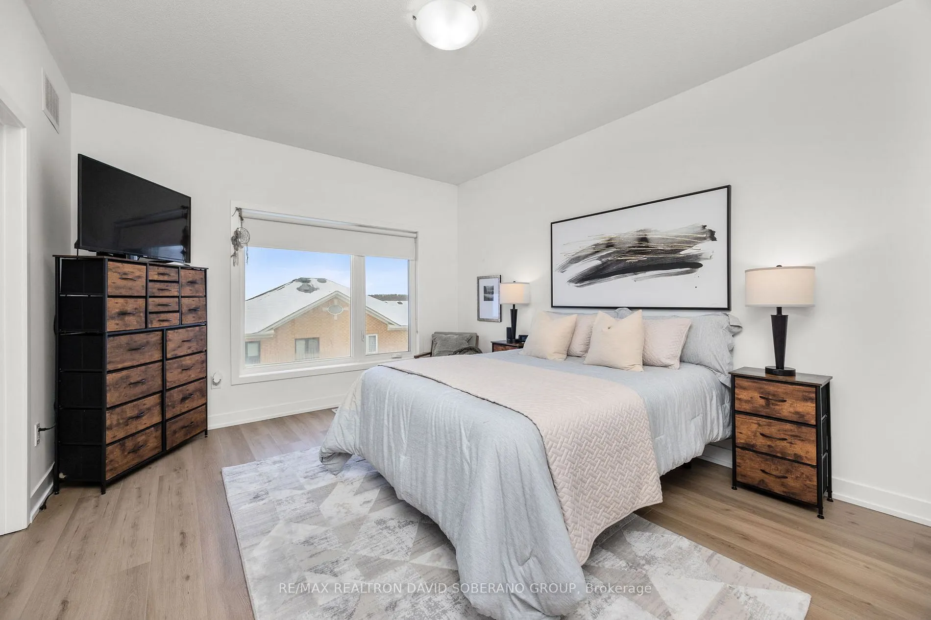 37 Benoit St