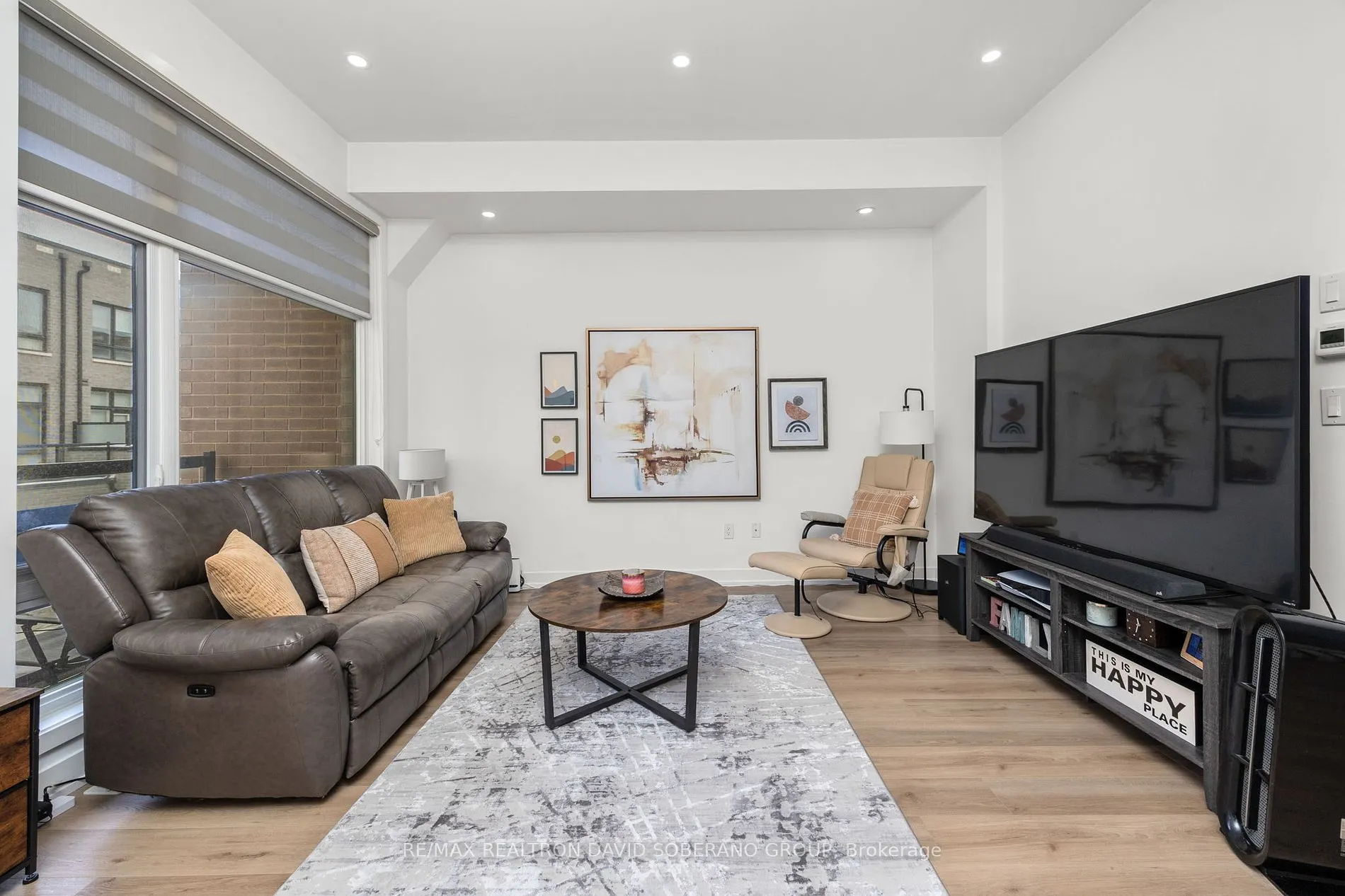 37 Benoit St