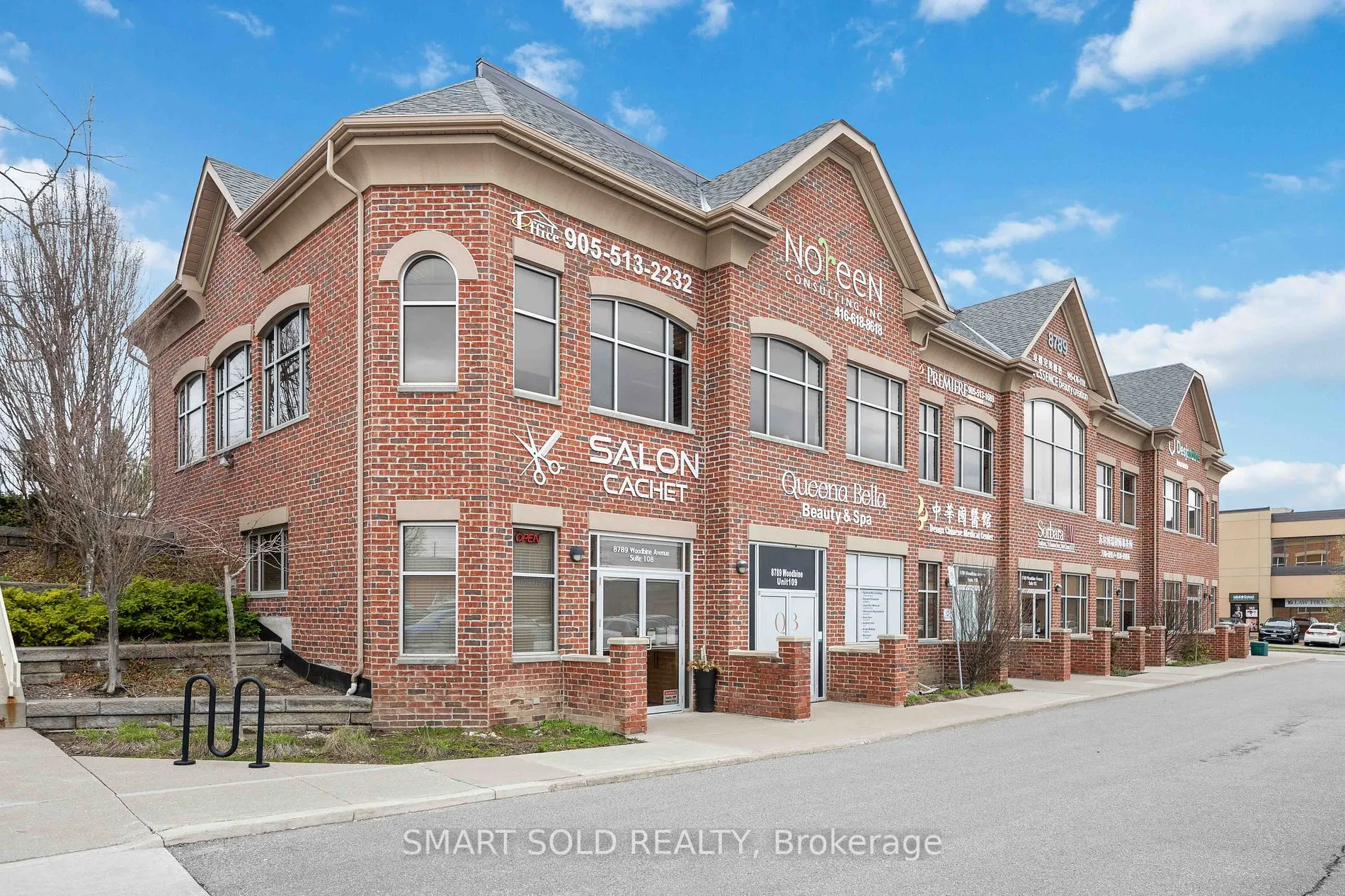 8787 Woodbine Ave, #239