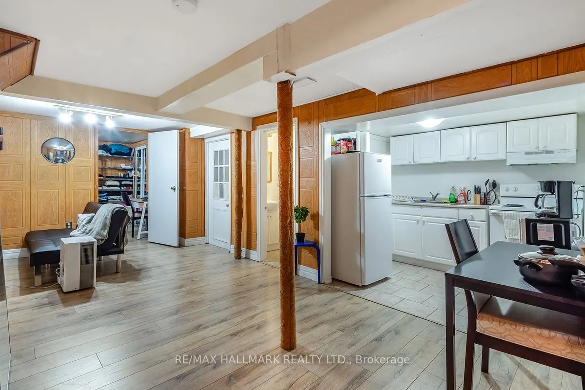 40 Lillooet Cres