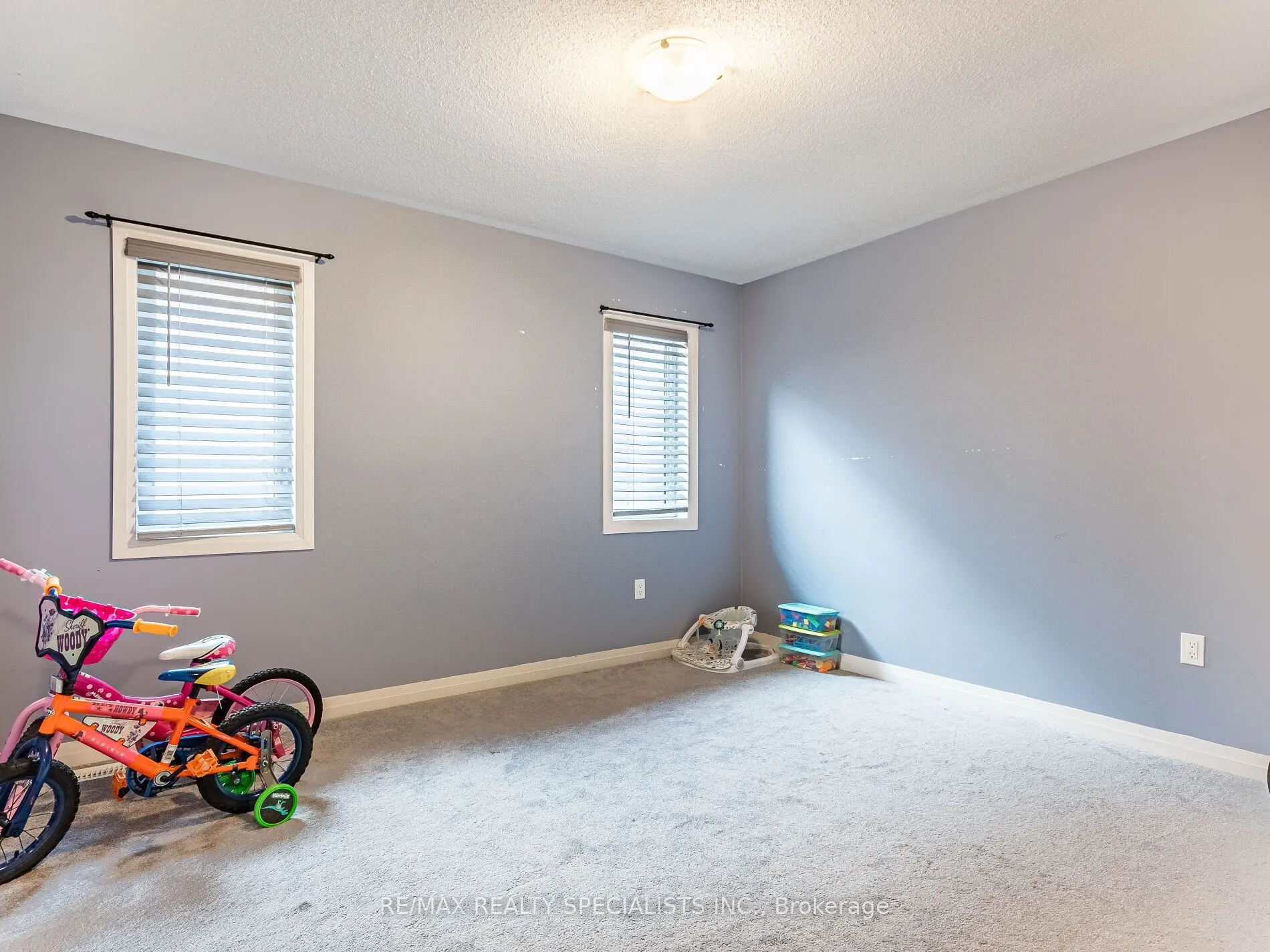 28 Pridham Pl