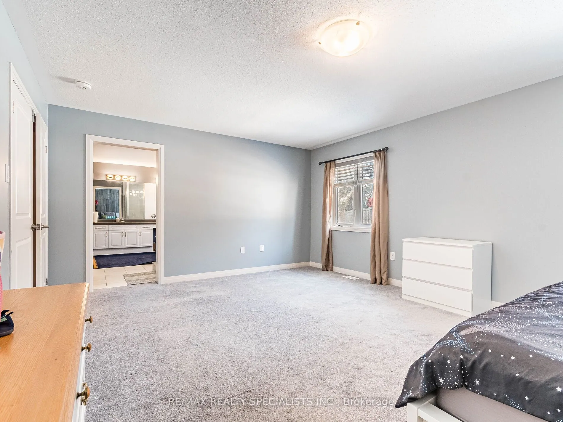28 Pridham Pl