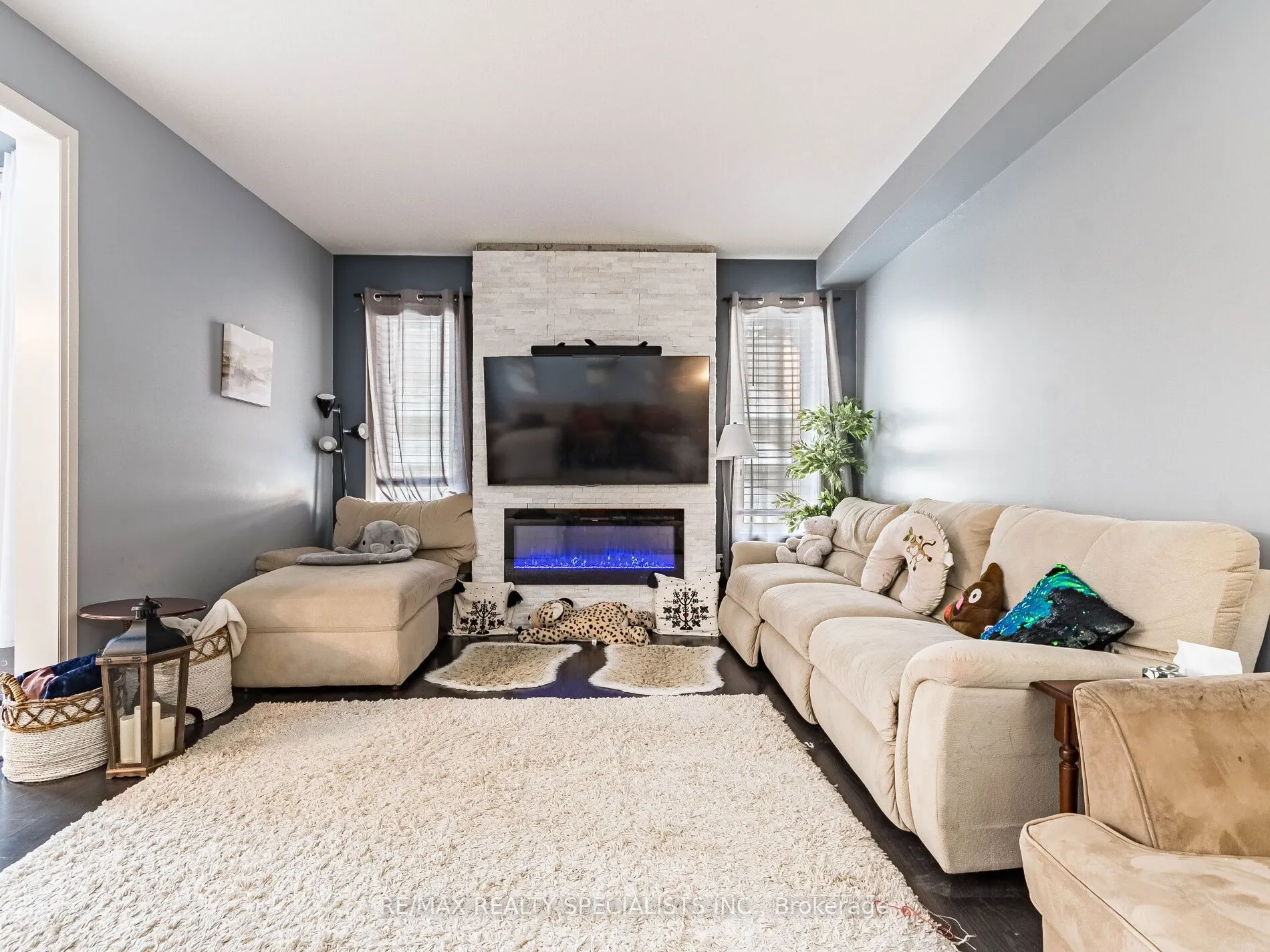 28 Pridham Pl