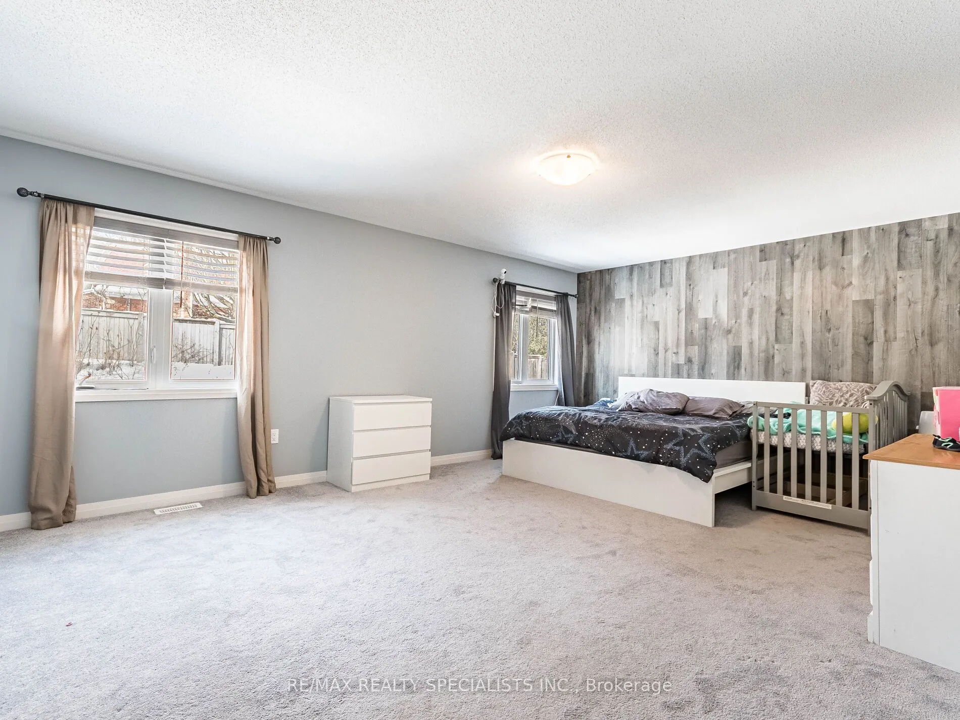 28 Pridham Pl