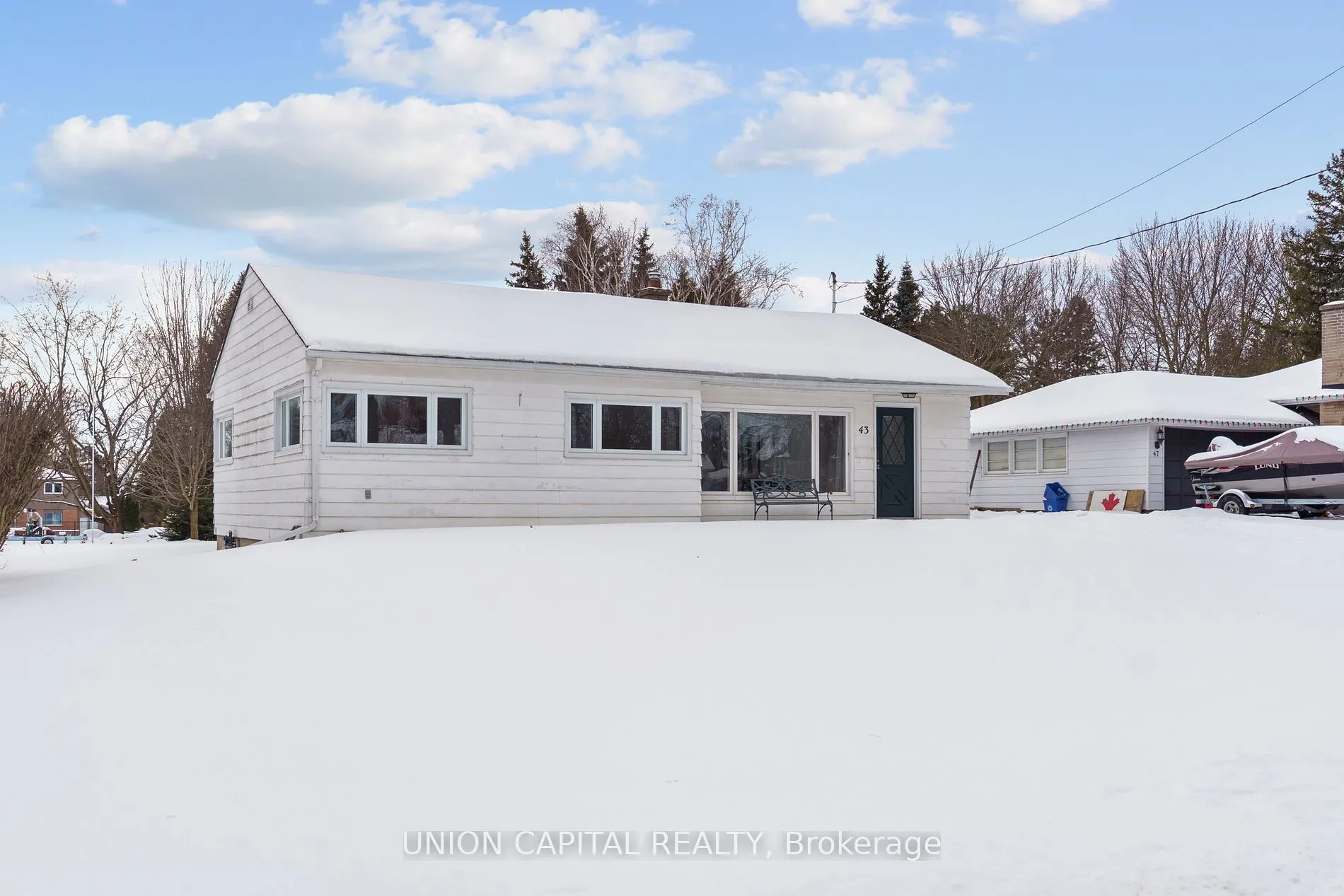 43 Faris Ave