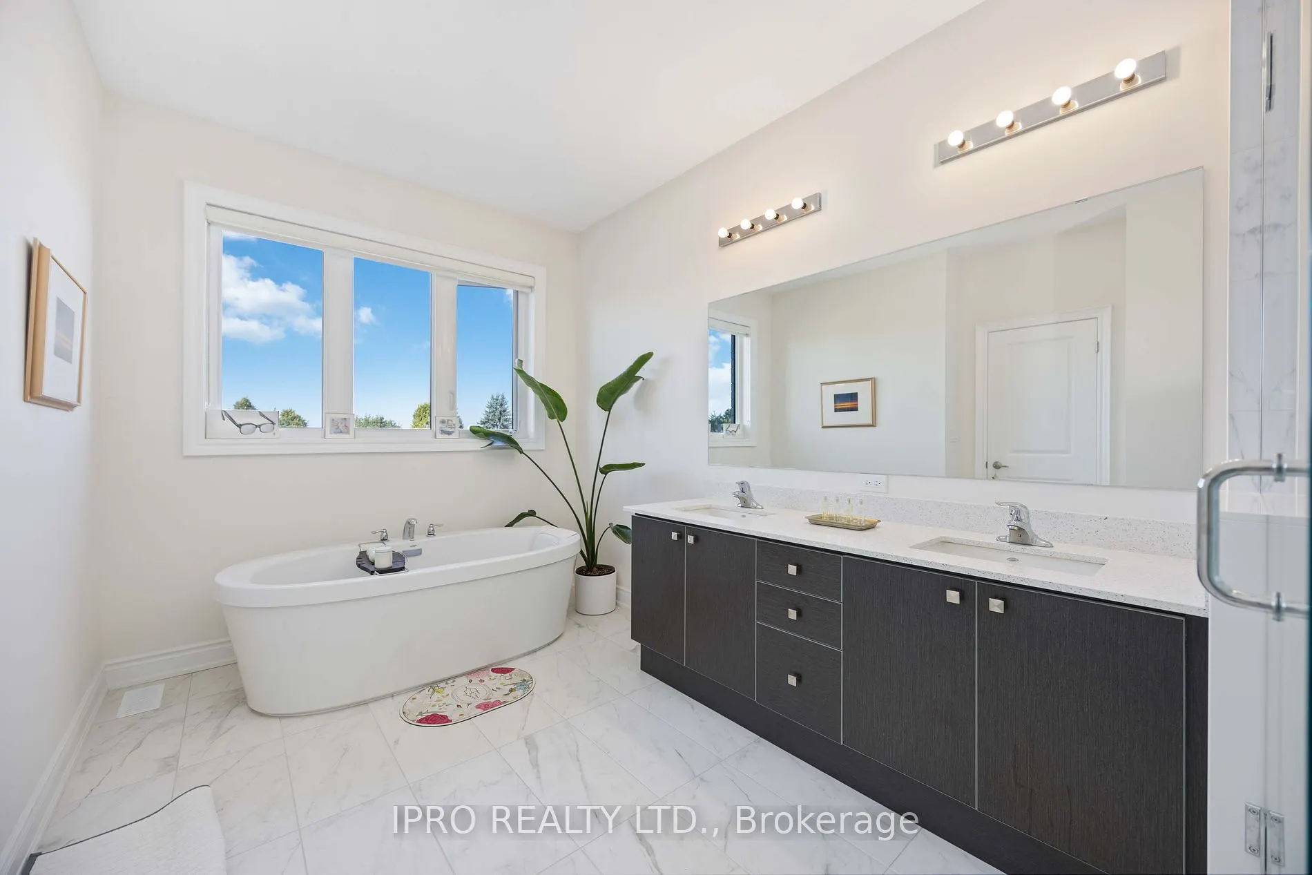 99 Black Walnut Court
