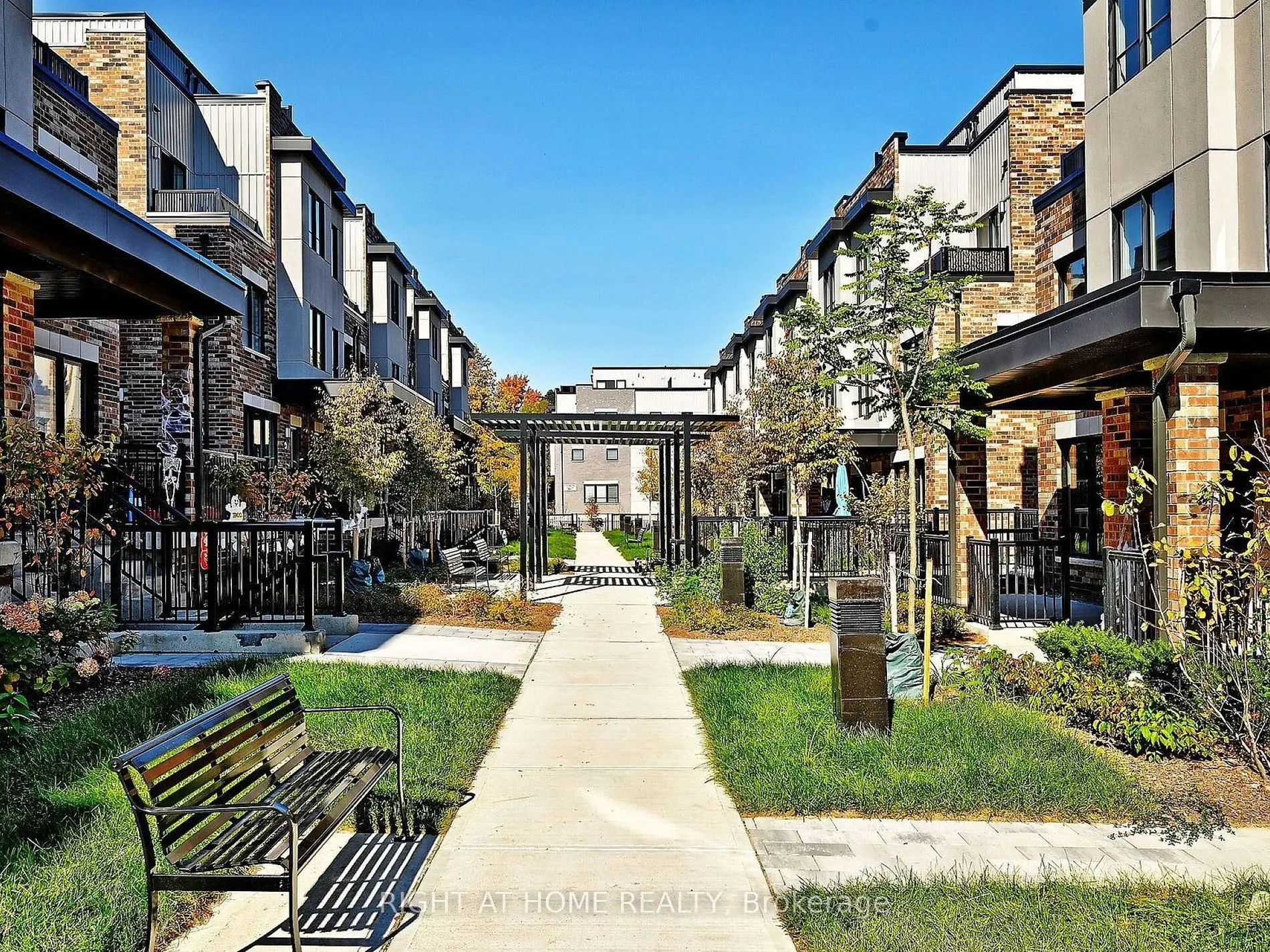 8-50 Baynes Way, #8