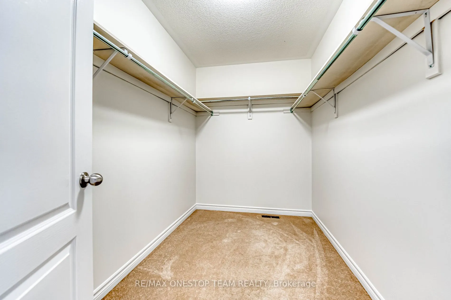 1307 Hunter Street