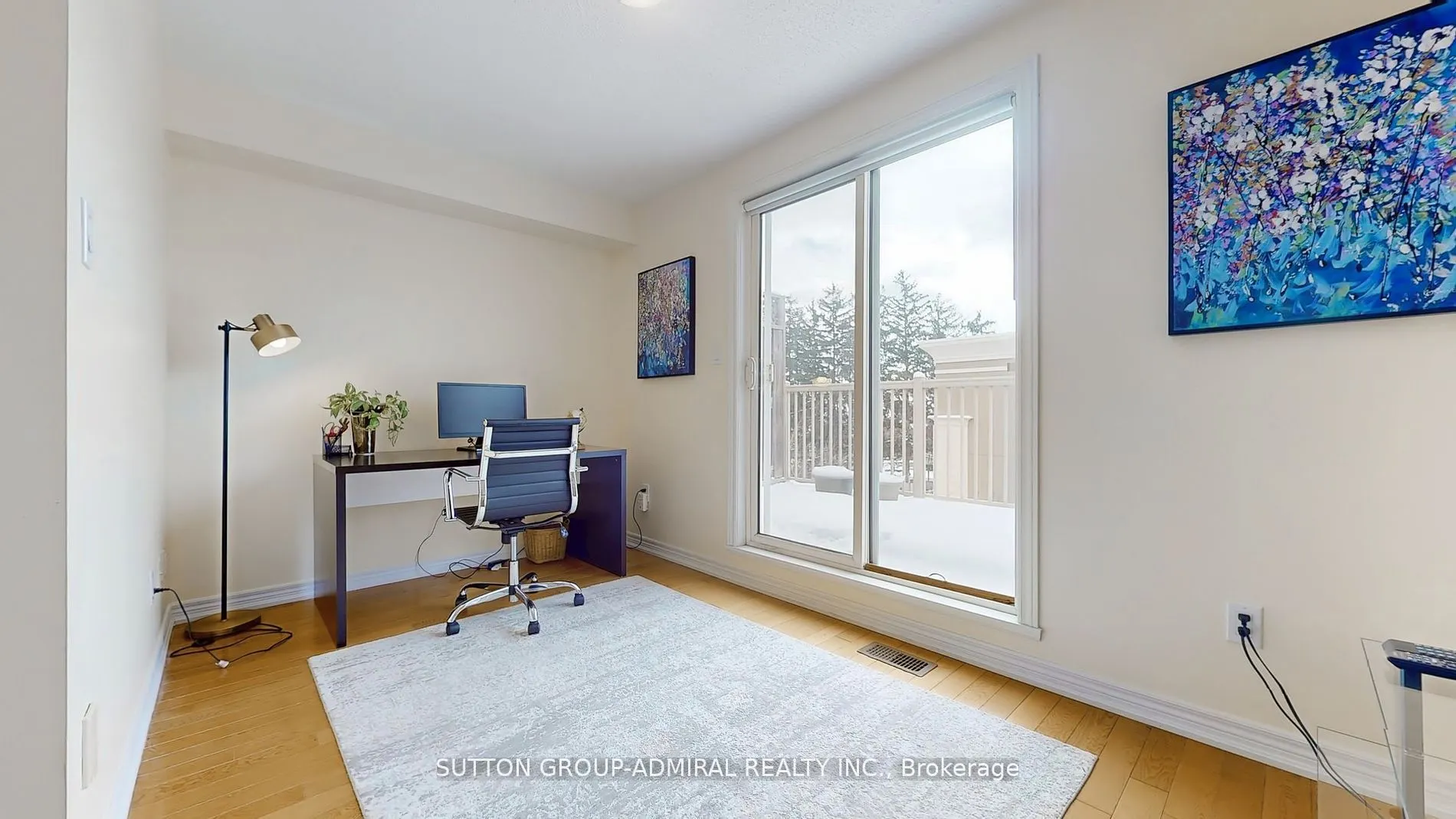 9241 Bathurst St, #5