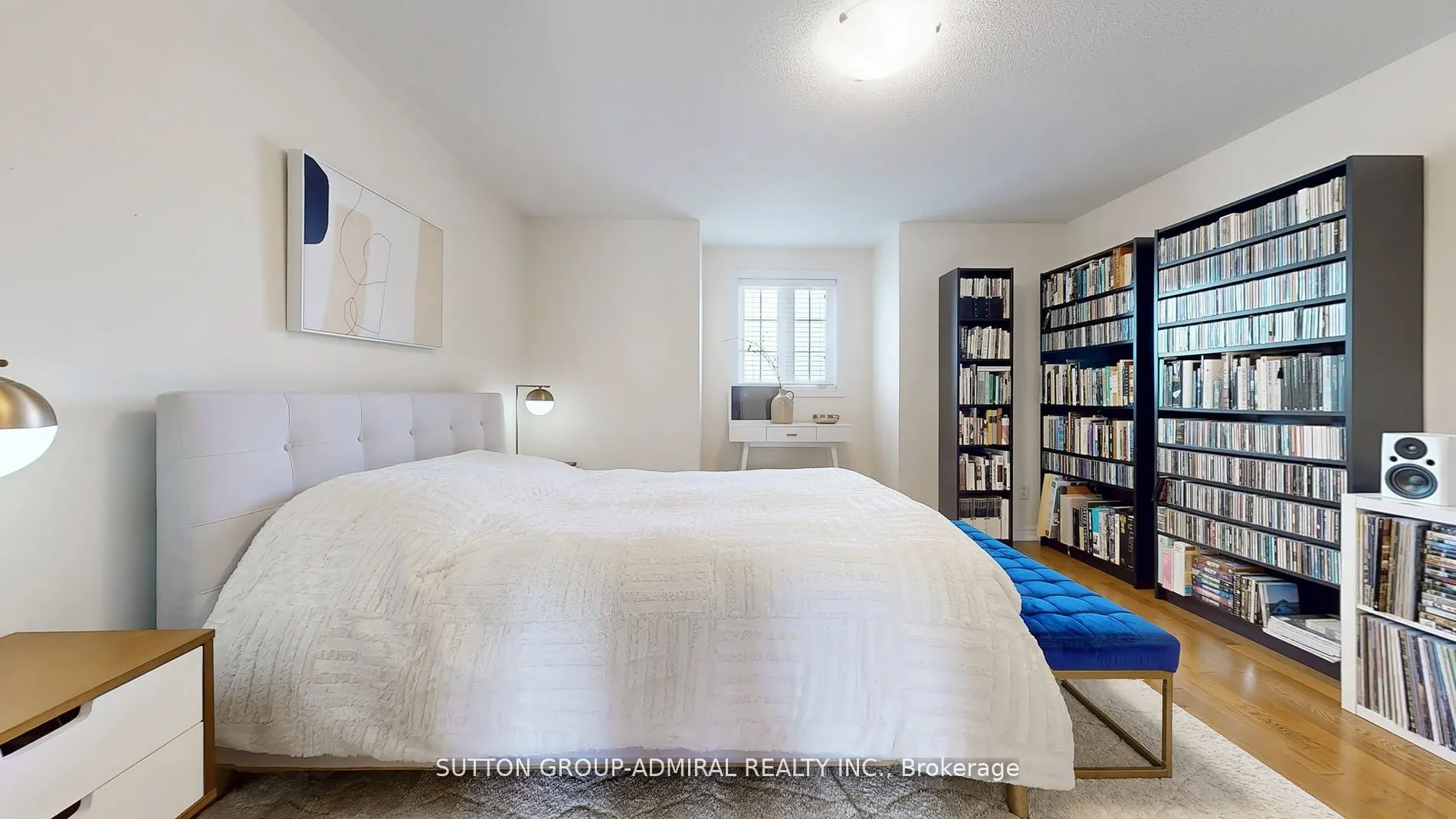 9241 Bathurst St, #5