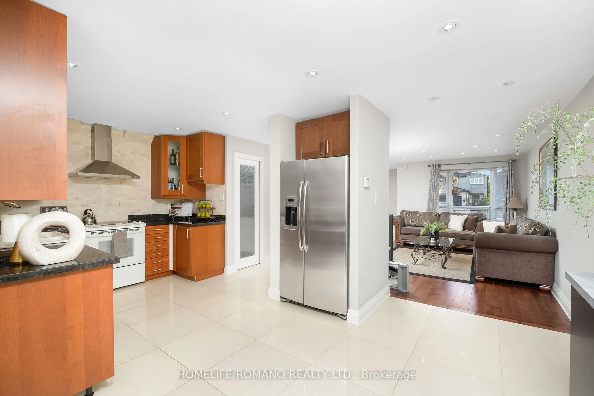 36 BROUGHAM Drive