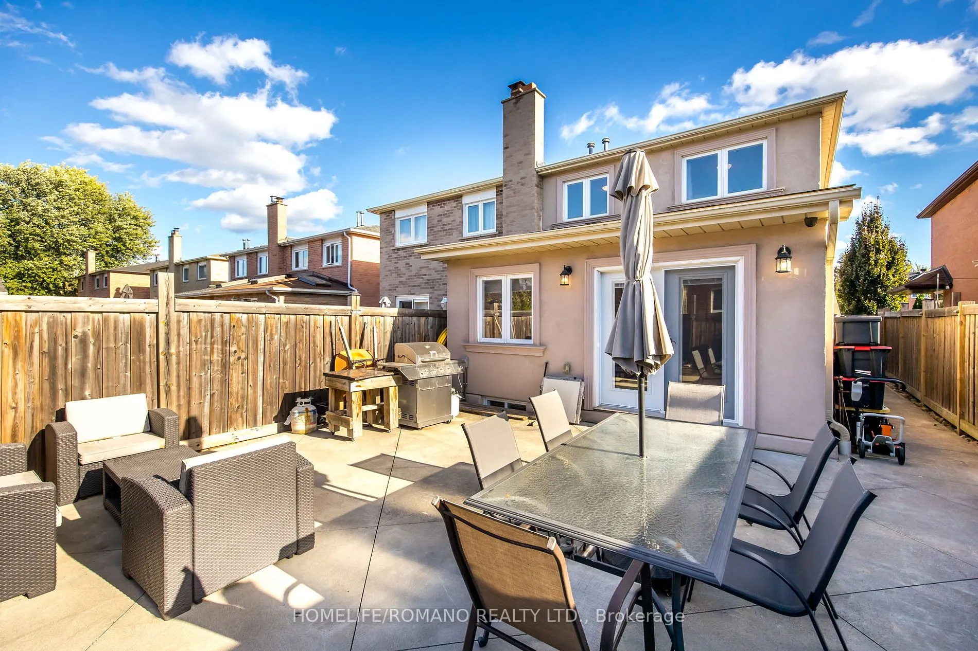 36 BROUGHAM Drive