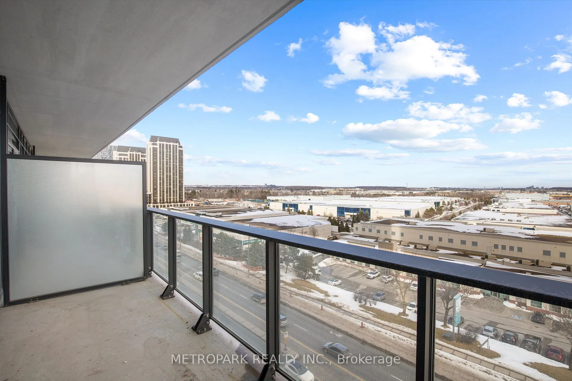 8960 Jane Street, #709