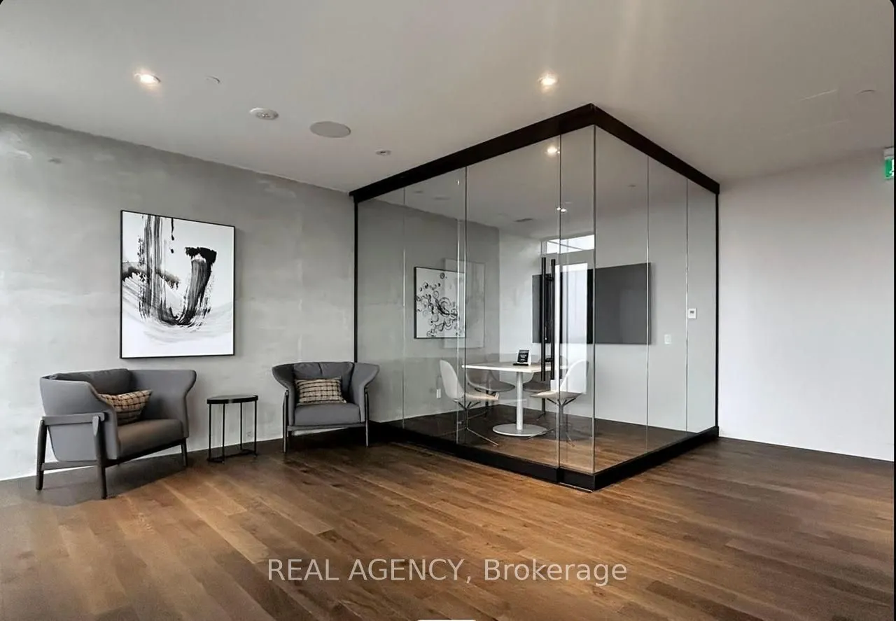 1000 Portage Parkway, #3008
