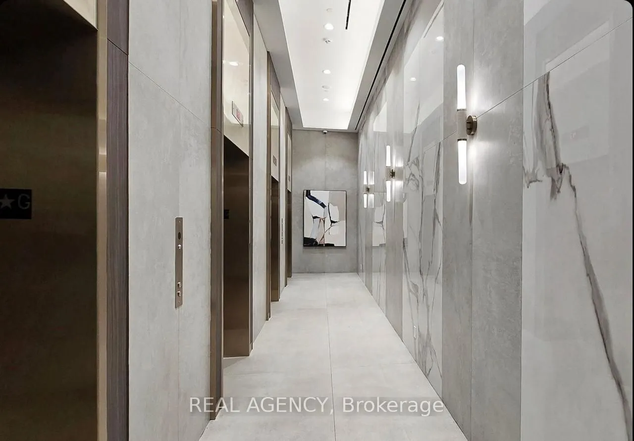 1000 Portage Parkway, #3008