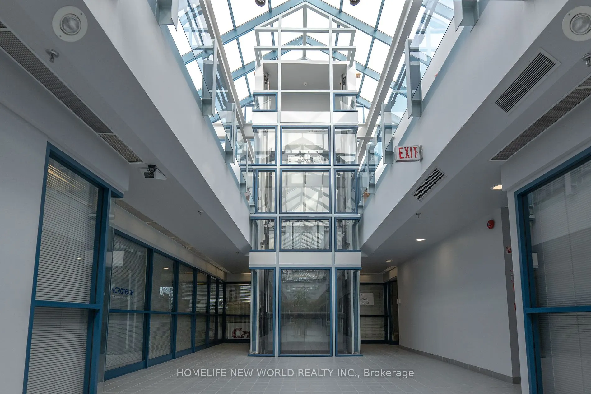 8901 Woodbine Avenue, #100