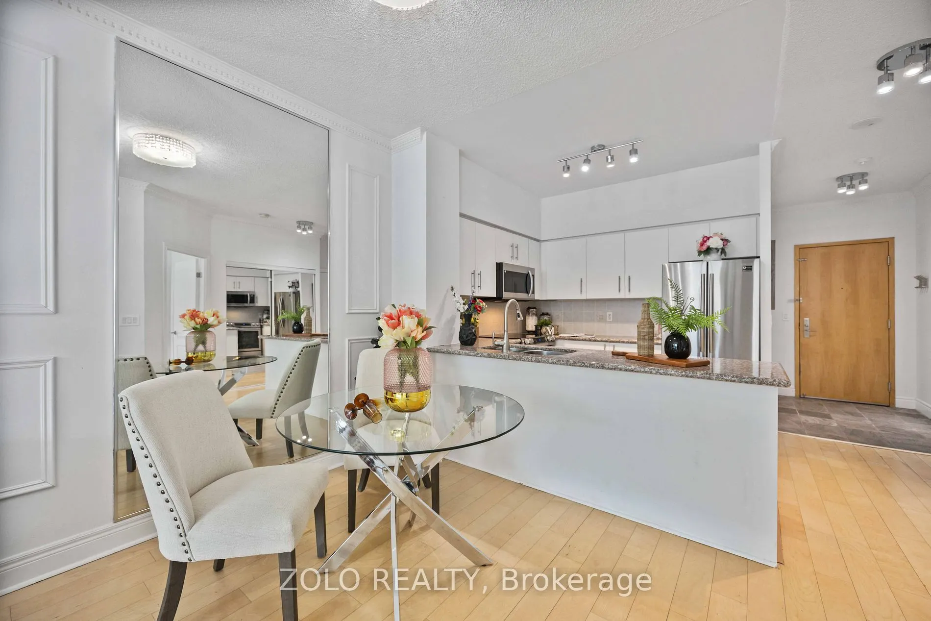 62 Suncrest Boulevard, #105