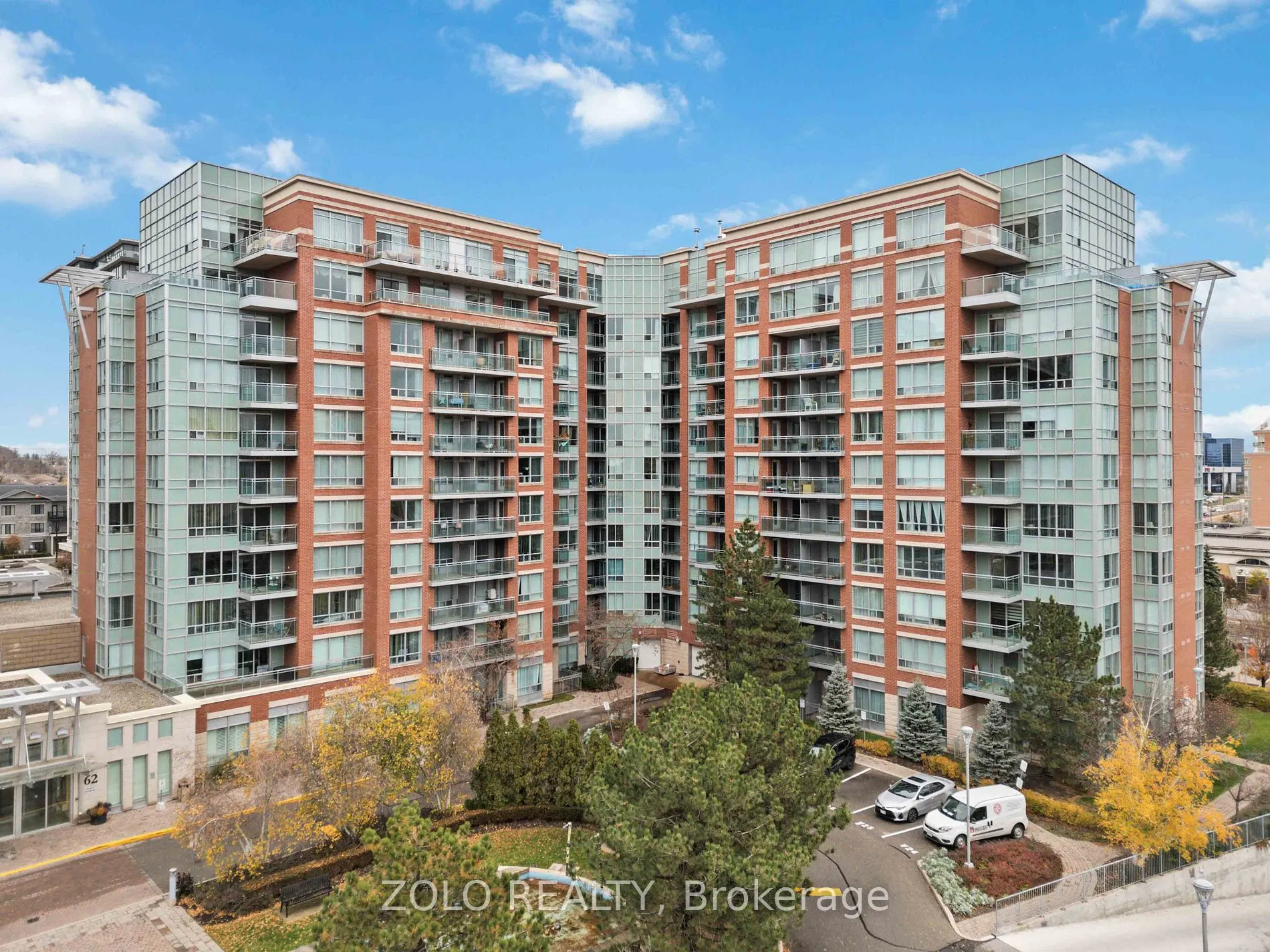 62 Suncrest Boulevard, #105