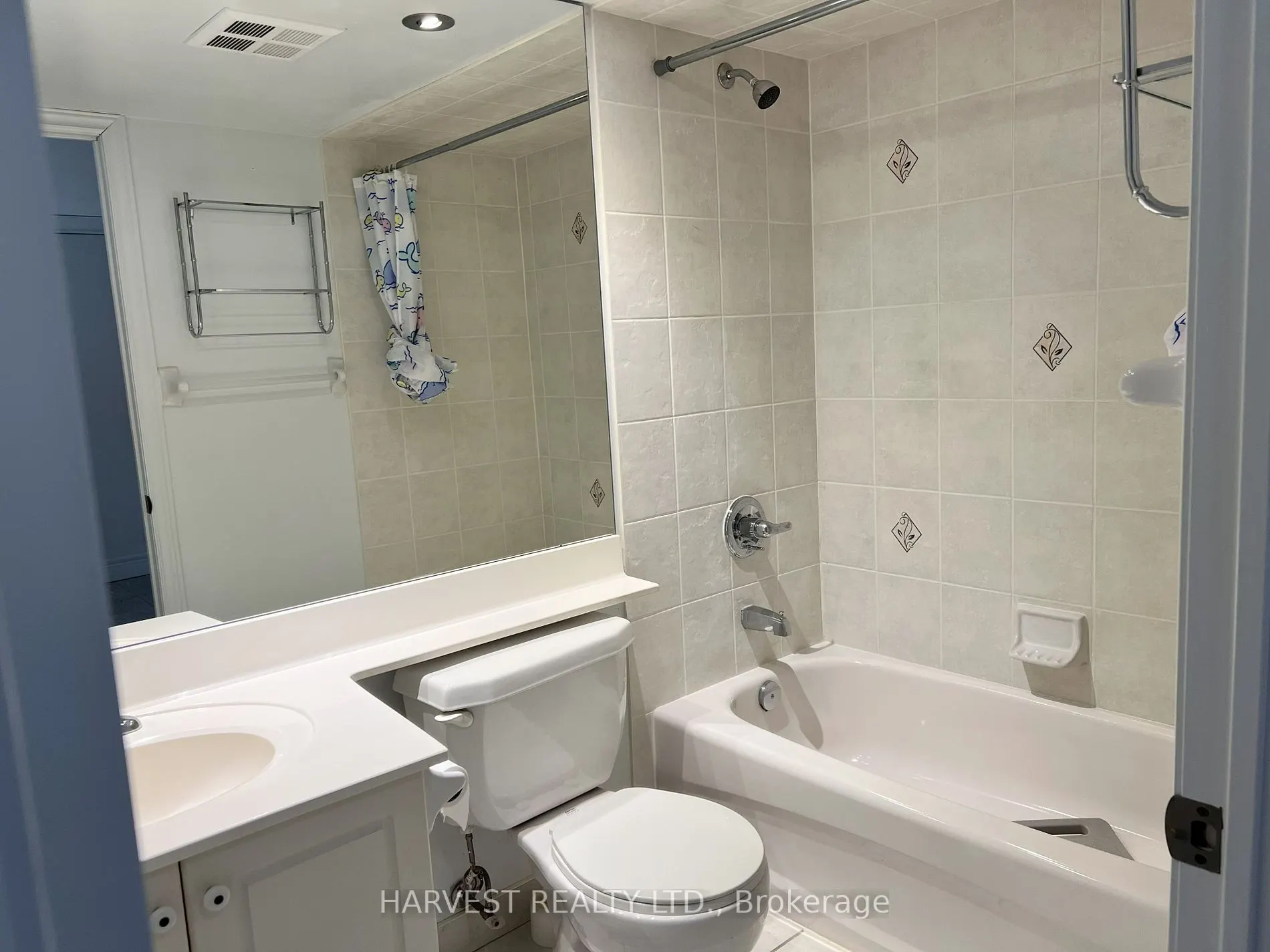 62 Suncrest Boulevard, #322