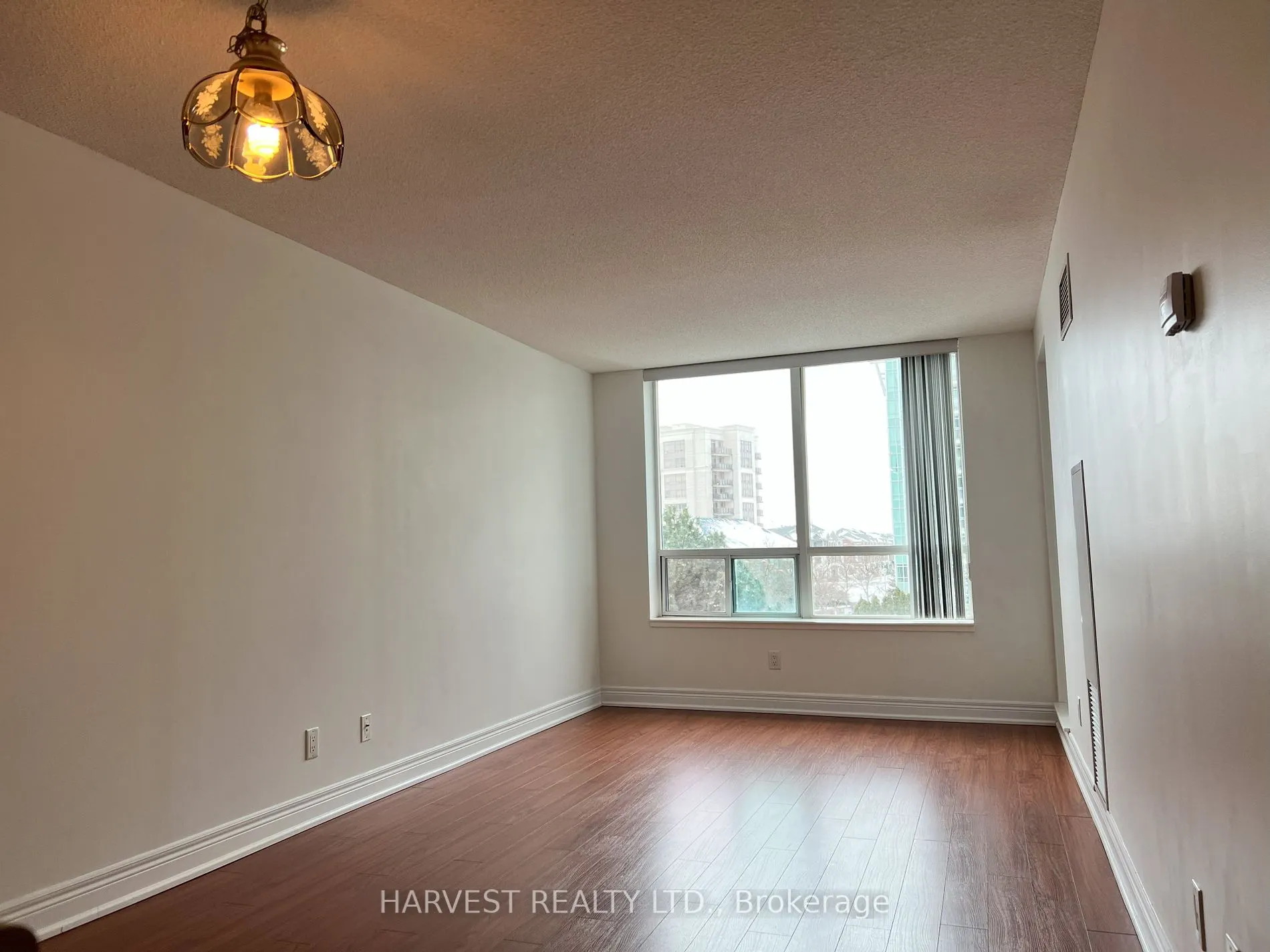 62 Suncrest Boulevard, #322