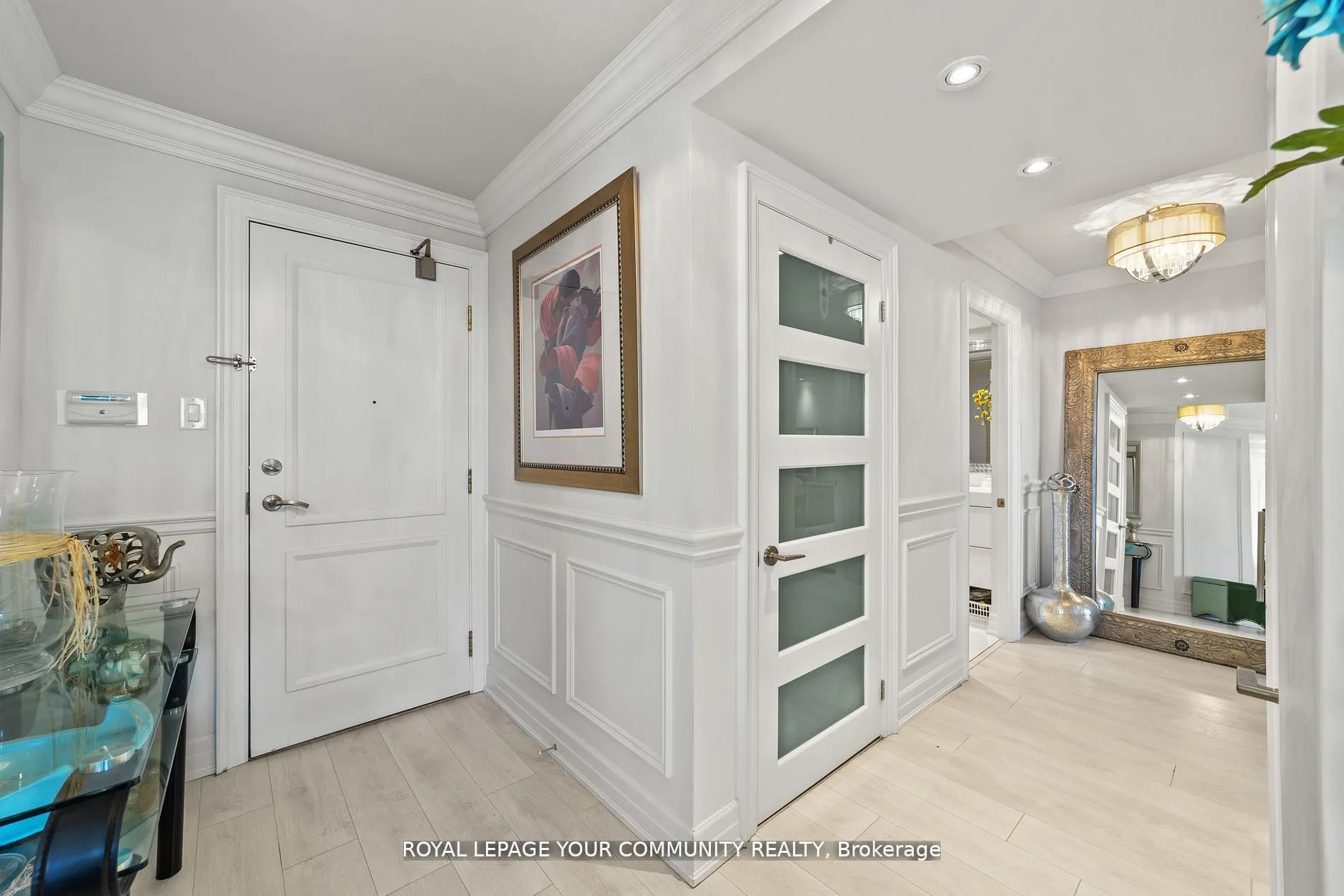 7420 Bathurst Street, #503
