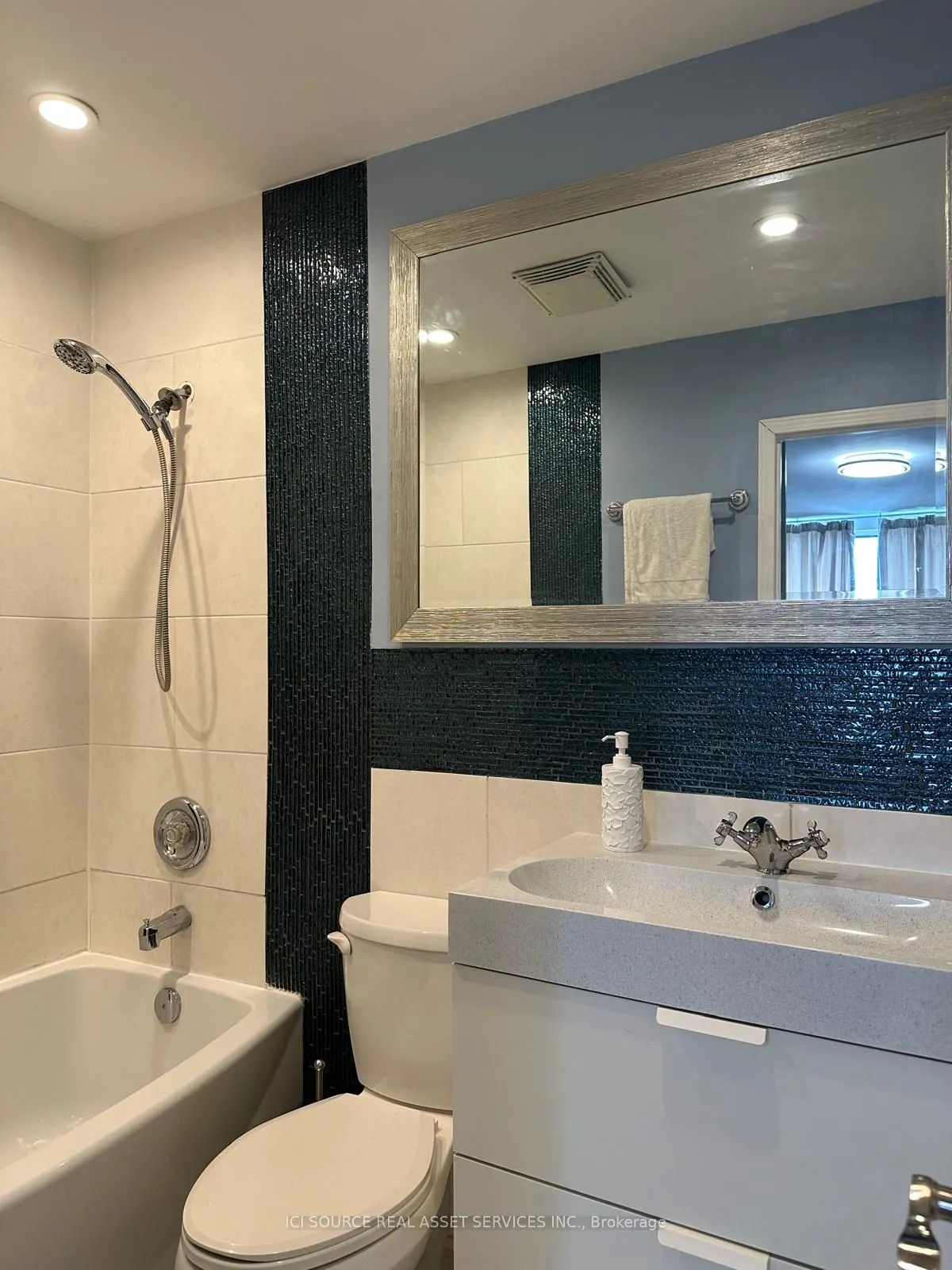 16 Elgin Street, #339