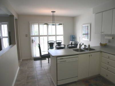 8 Millcroft Way