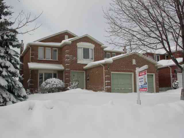 53 Fern Valley Cres