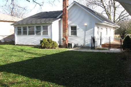 152 Olde Bayview Ave