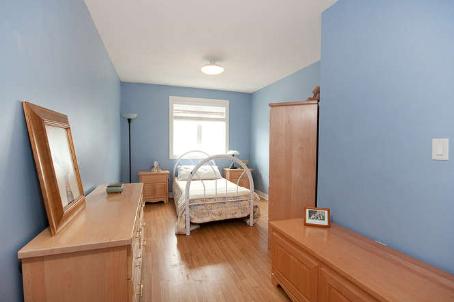 923 Creekfront Way #14