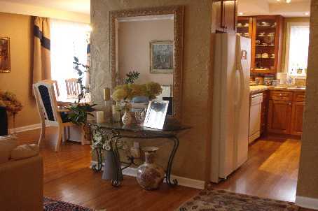 85 Aurora Heights Dr