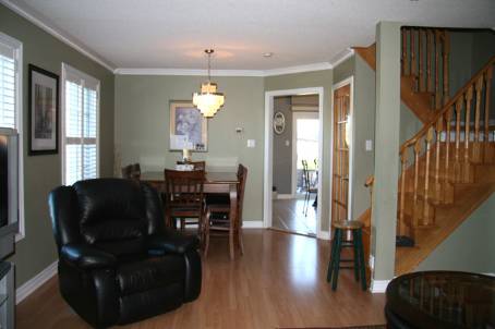 81 Village Vista Way