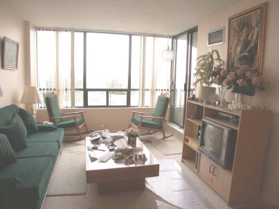 7440 Bathurst St, #308