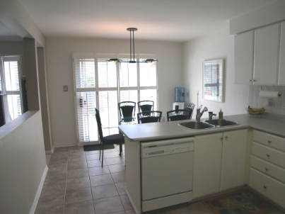 8 Millcroft Way
