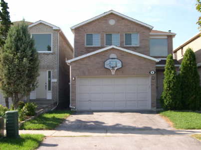 8 Millcroft Way