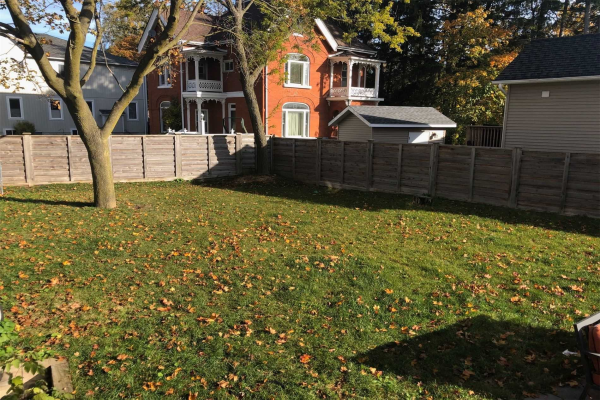 6548 Main St, Whitchurch-Stouffville