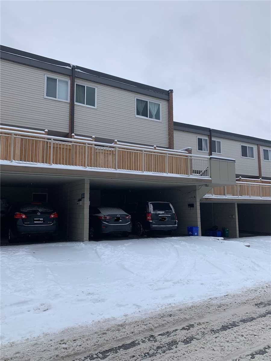 111 Milestone Cres, #5