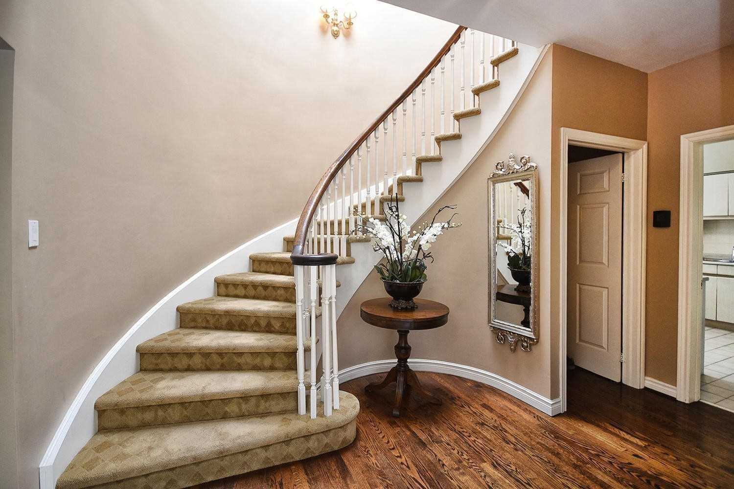 526 Quail Ridge Dr, #23