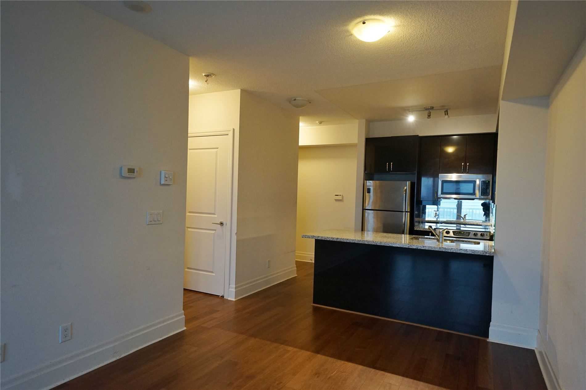 151 Upper Duke Cres, #1001