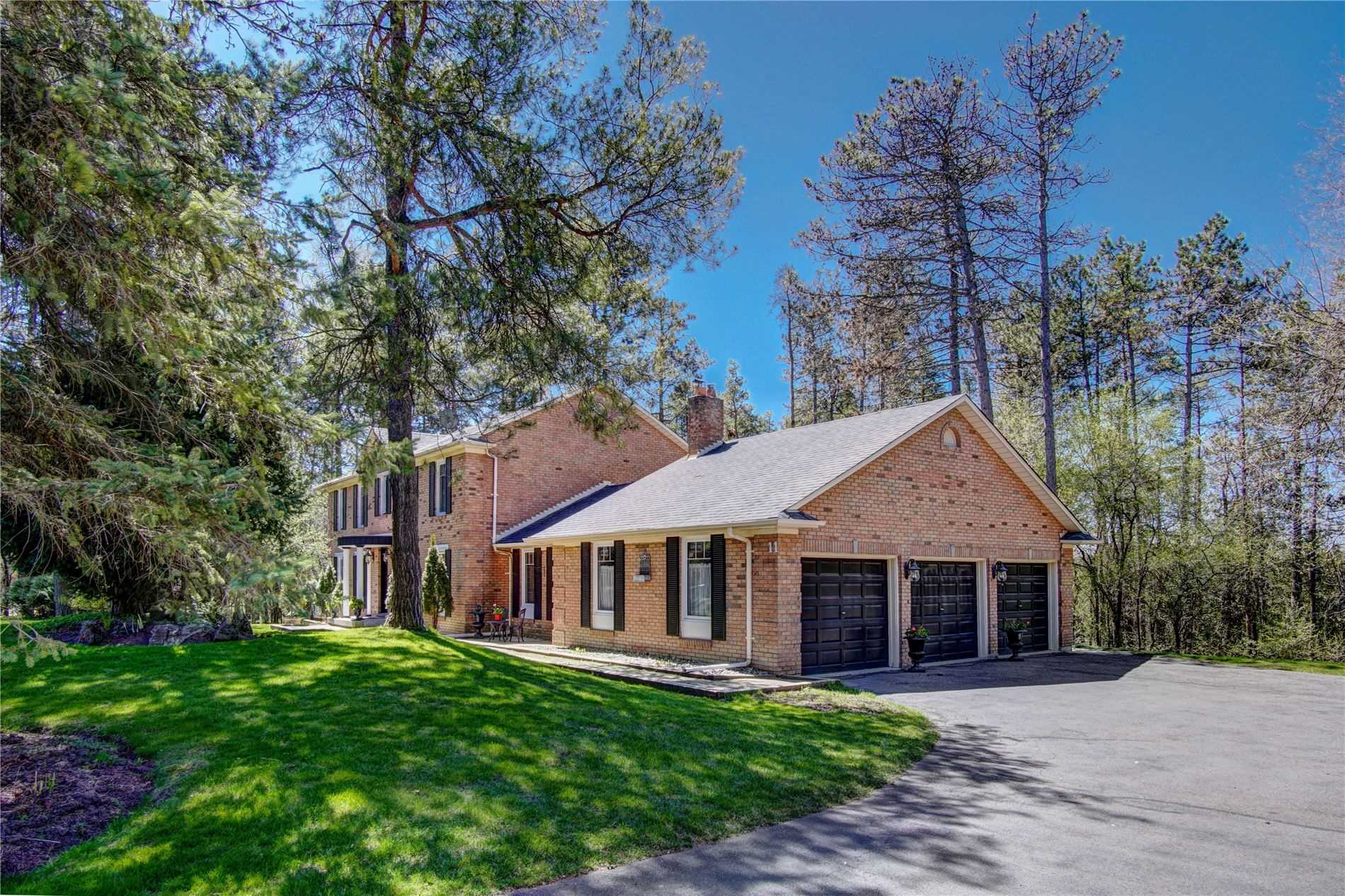 11 Cynthia Cres, (MLS® N4709587) See this detached house for sale