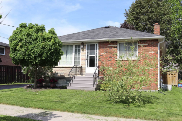 242 Maplegrove Ave, Bradford West Gwillimbury