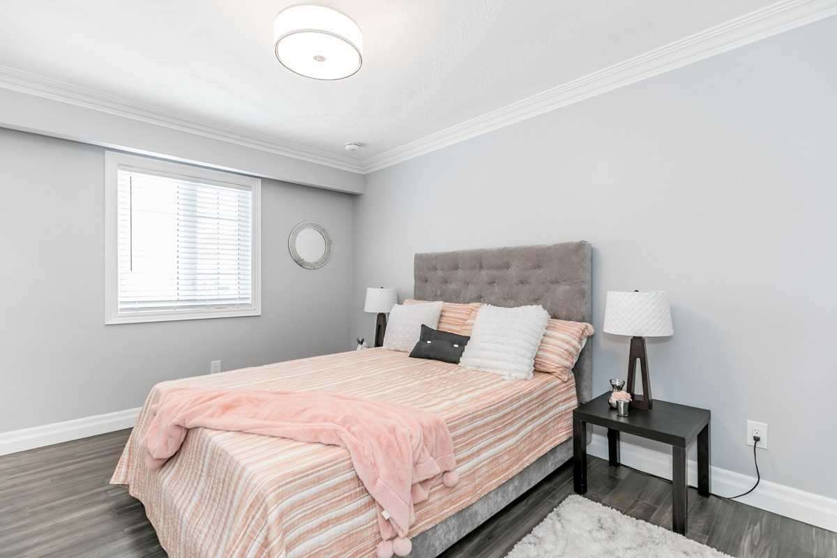 89 Howard Rd