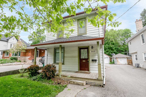 345 Botsford St, Newmarket