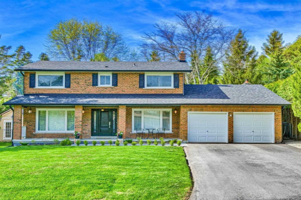 2 Black Willow Crt, Richmond Hill