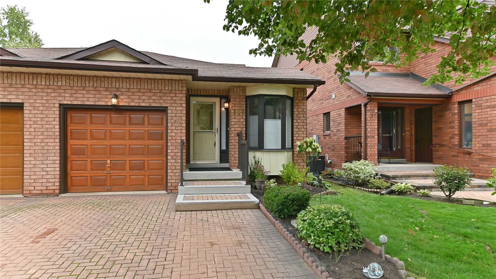 137 Green Briar Rd, (MLS® N4907799) See this property for sale in