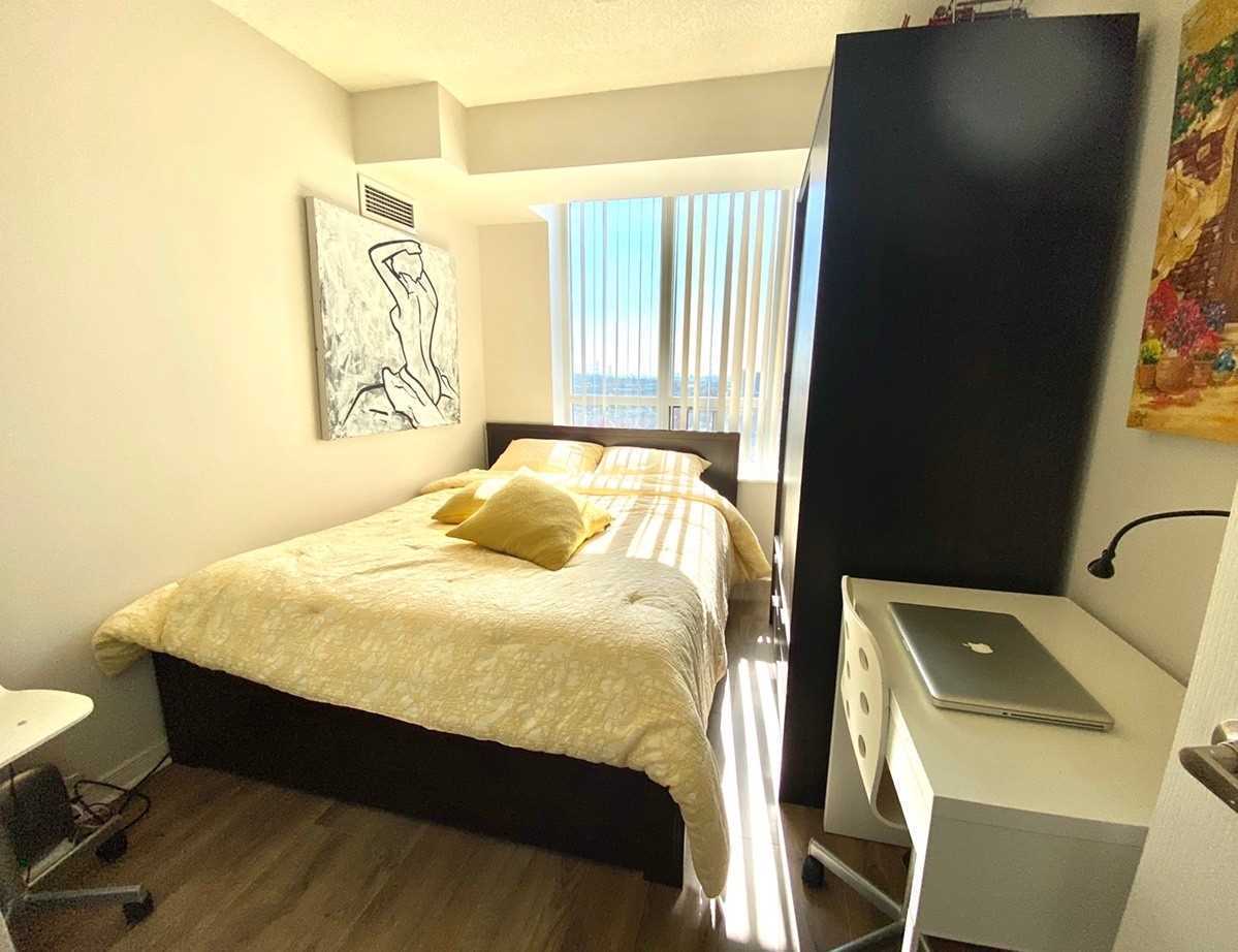 310 Red Maple Rd, #1203